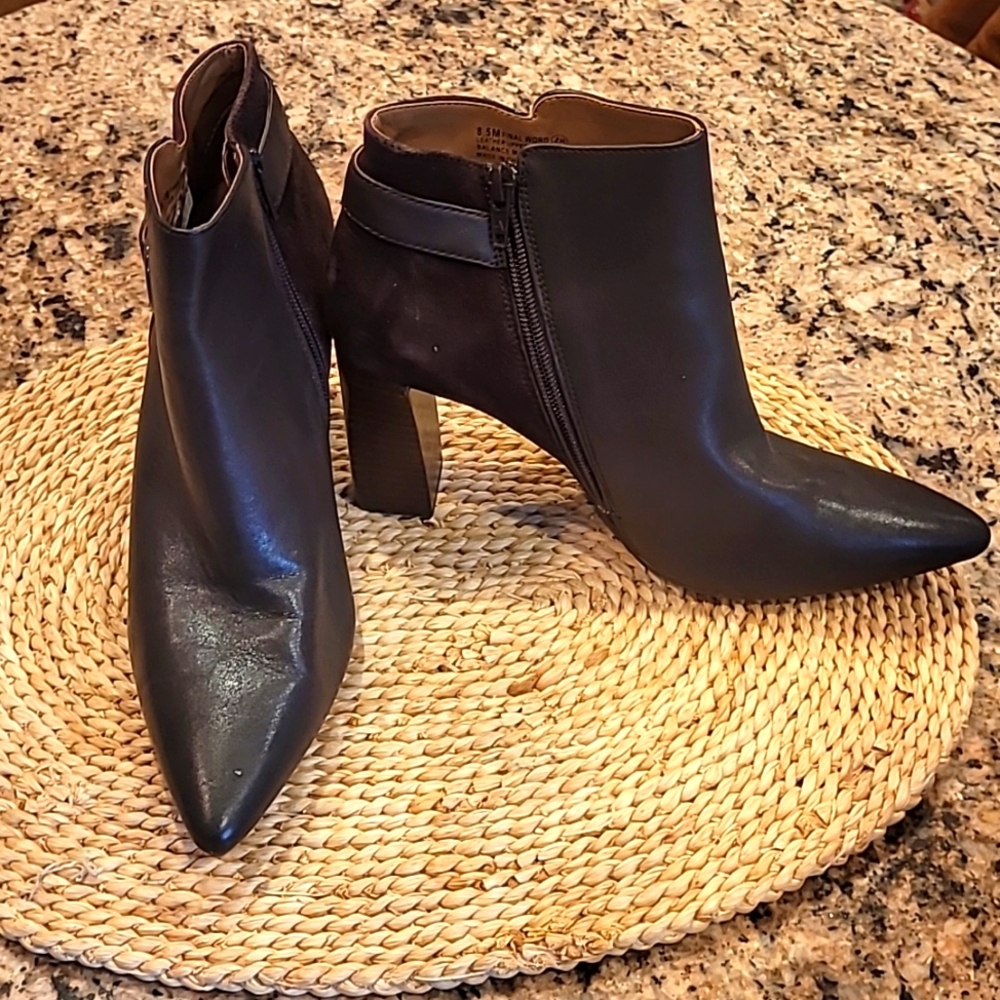 Aerosoles booties